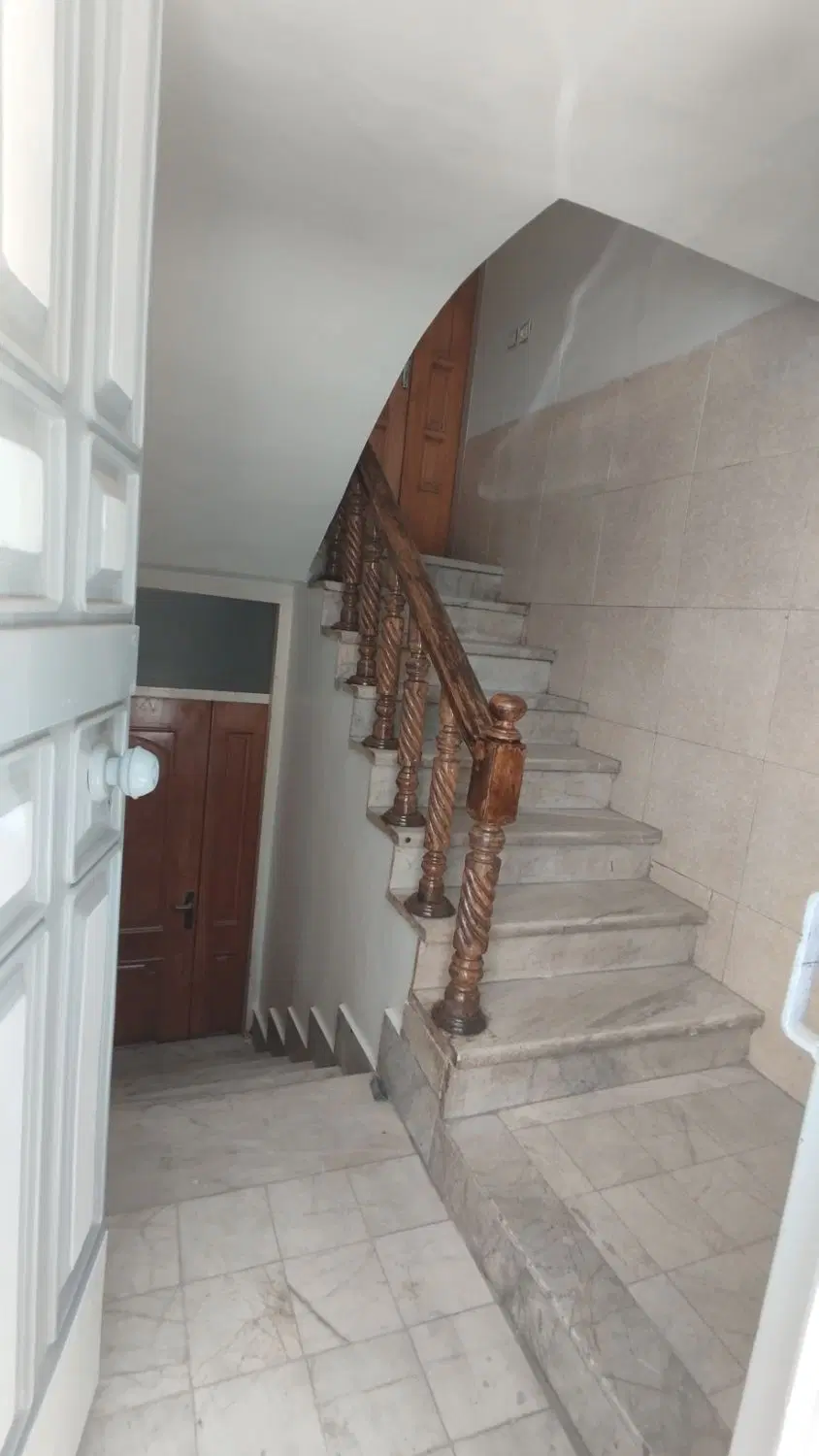 منزل 80متری