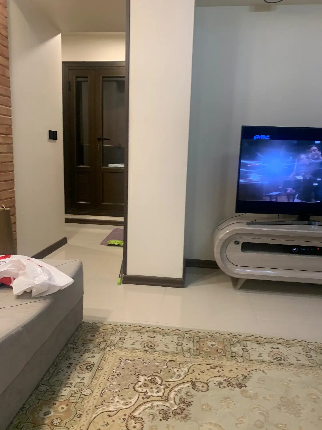 فروش آپارتمان ۹۴ متری فاز ۵ اندیشه