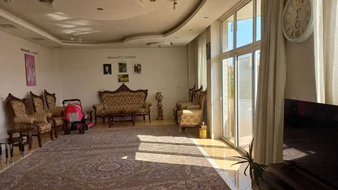 پیمان، ویلایی 2 طبقه