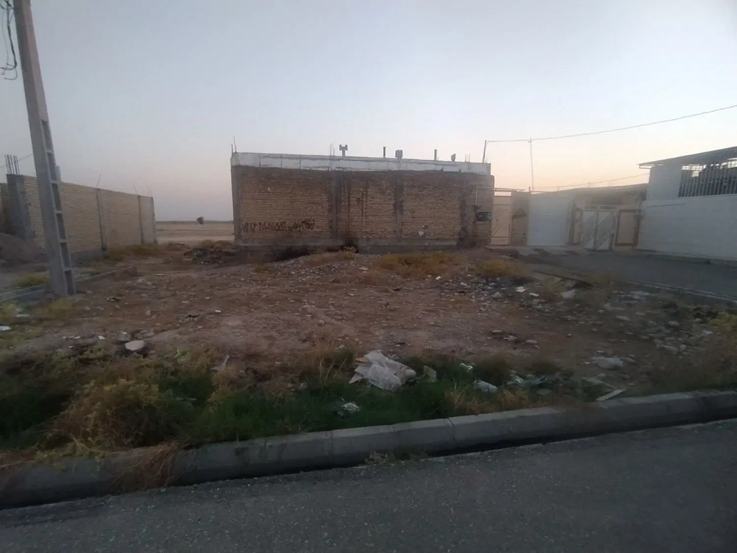 زمین ۳ نبش جانبازان