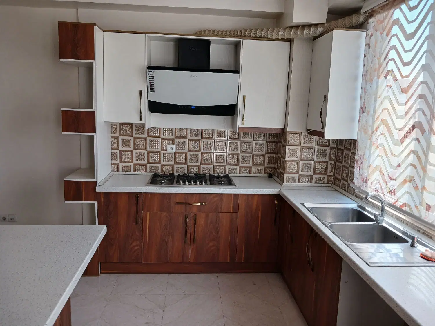 اپارتمان ۸۸متری ۲ خوابه
