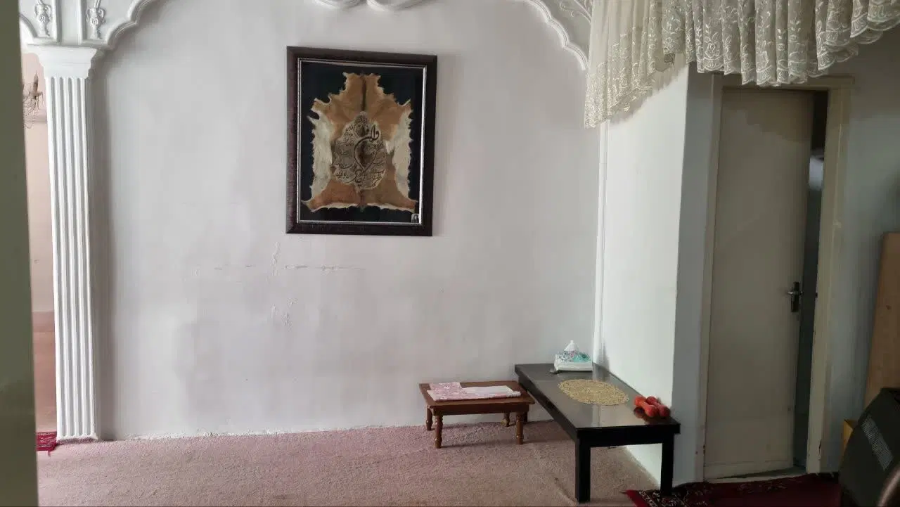 واحد۱۱۵متری طبقه۱درب مستغل ۲خواب خ راهنمایی
