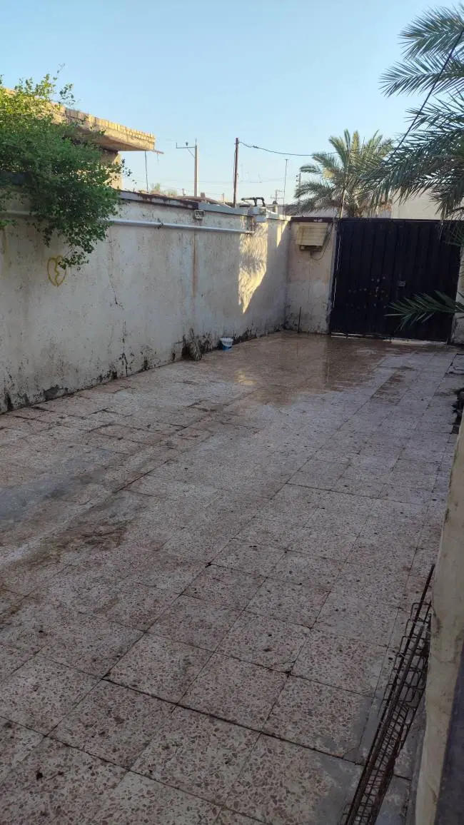 خانه منازل بهزیستی پشت دانشگاه آزاد