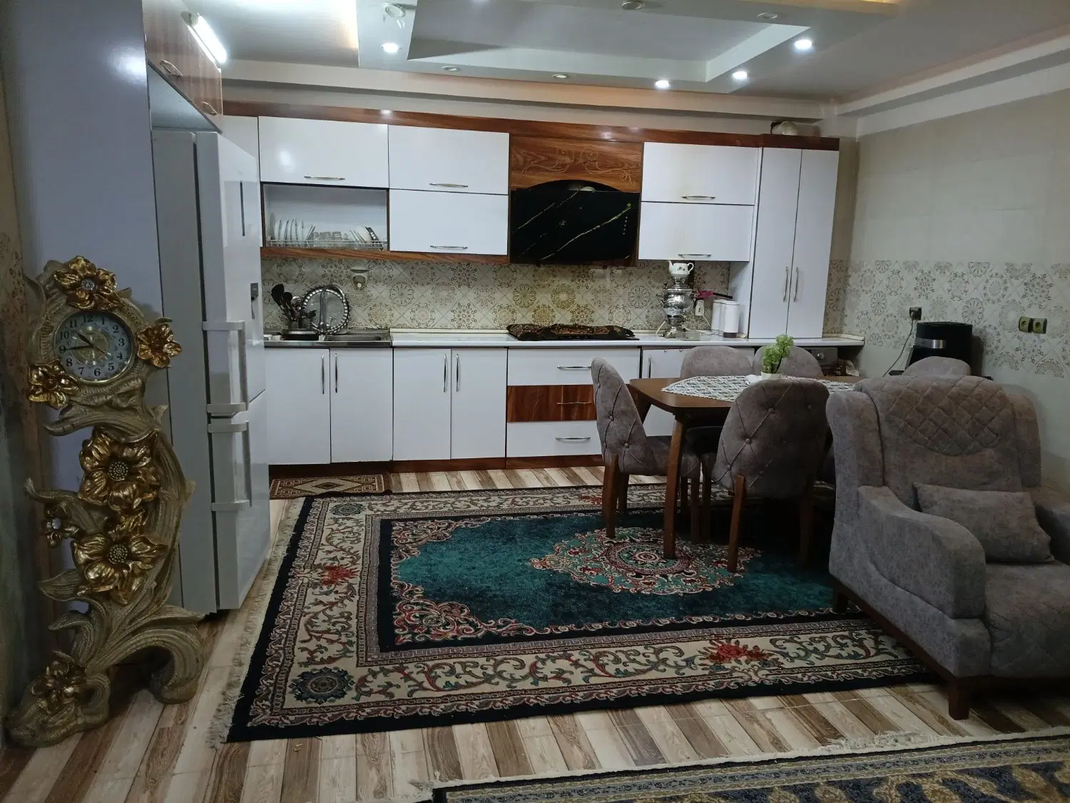 فول امکانات۹۶ متر بنا
