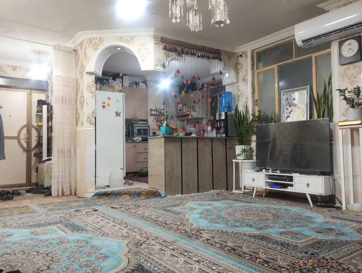مهرشهر طبقه اول
