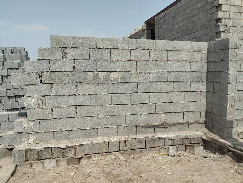 منزل نیمه کاره