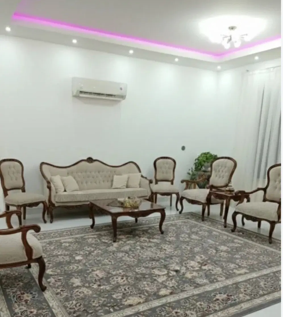 خونه ۷۰ متری کاملن شیک با دارای دو بالکن