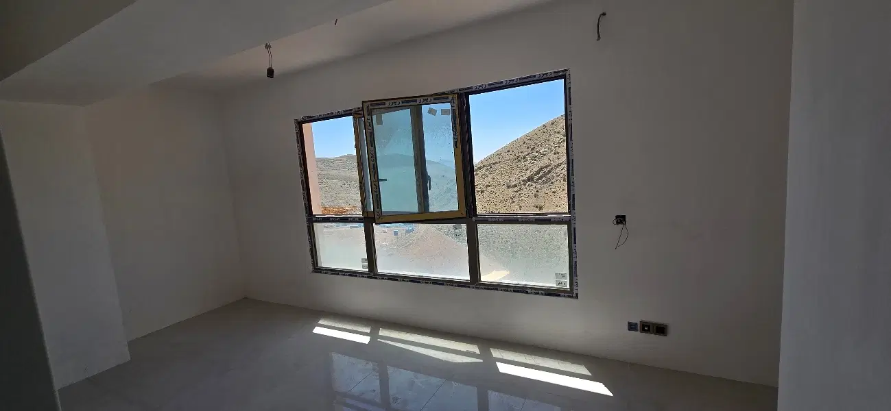 کوهسار _ ۱۳۶ متر غرق در نور با ویو آبشار