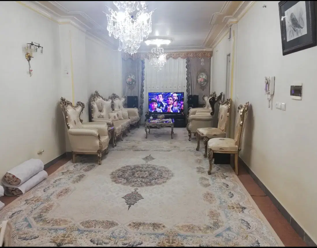 اجاره واحد ط سوم با پارکینگ
