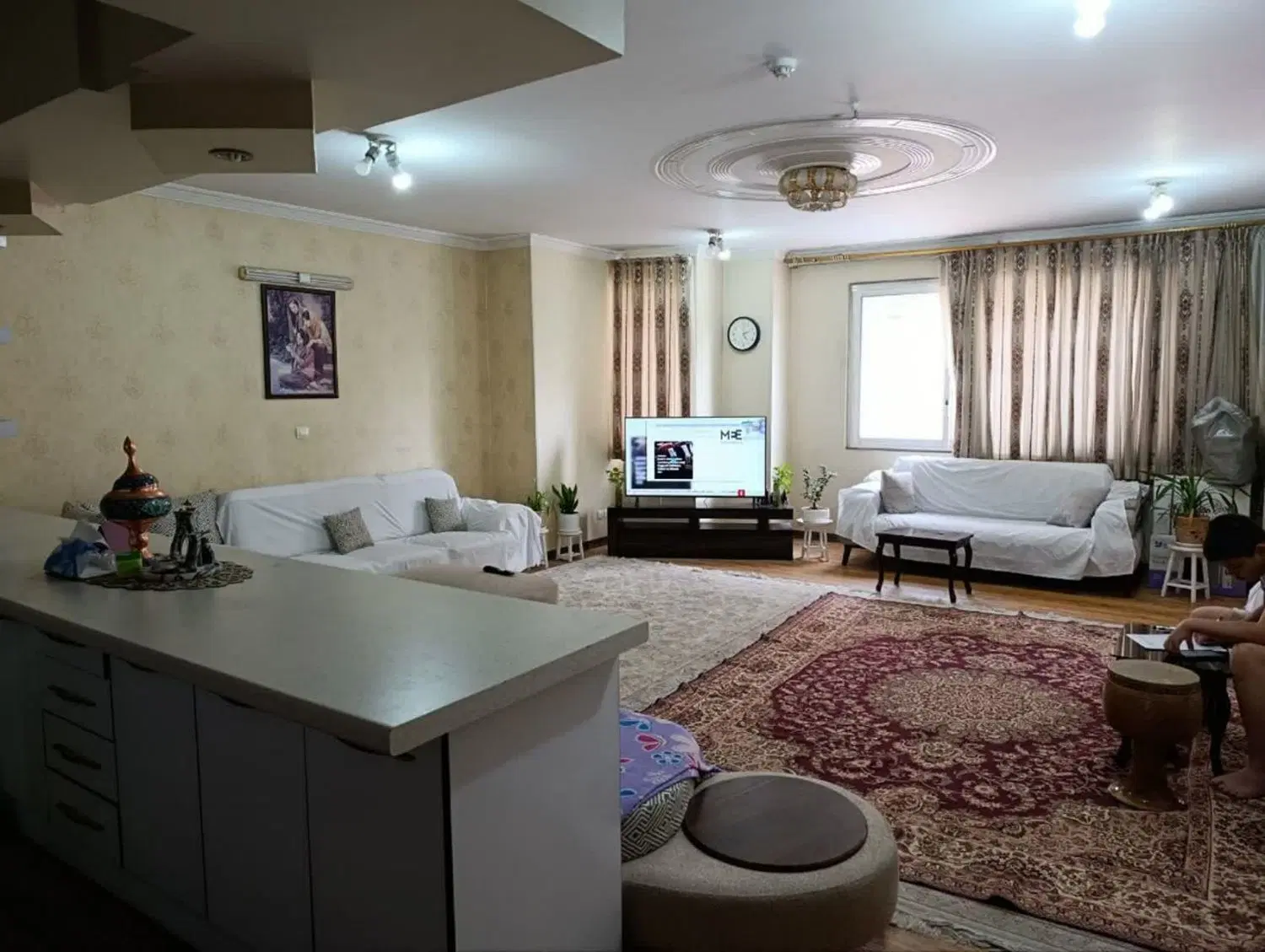 همکف125 بر خیابان ابوریحان غربی