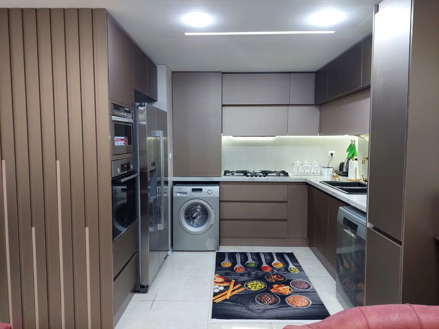 آپارتمان سه خوابه ، تاپ لوکیشن ، ویو باغشهری