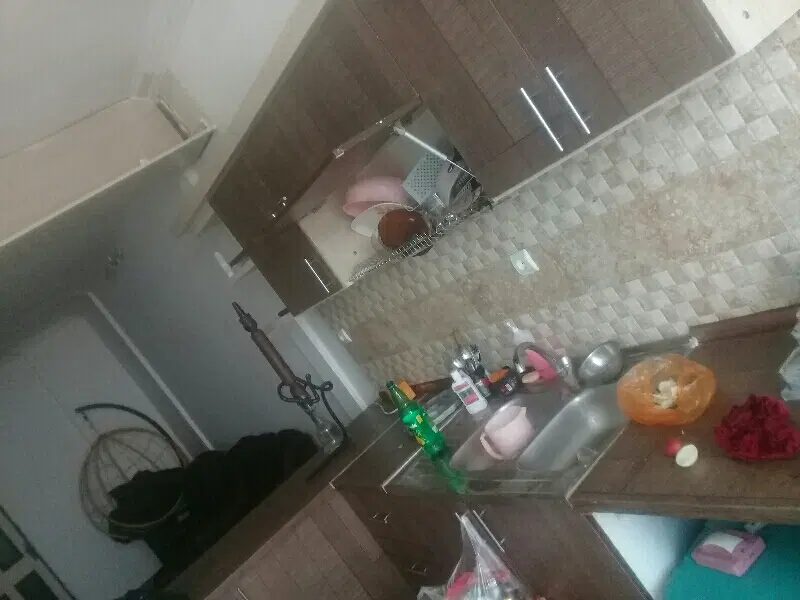 همخونه بدون رهن