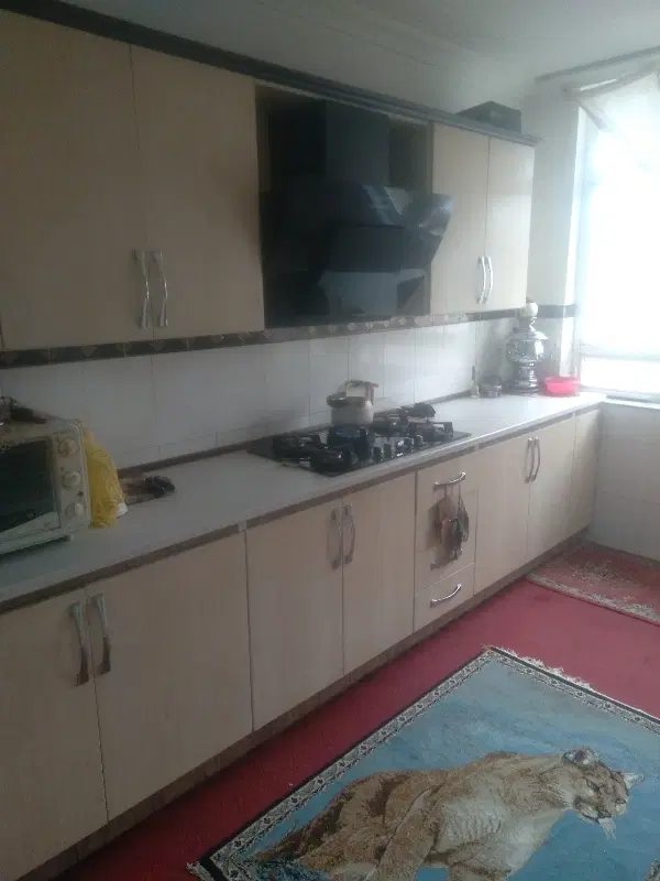 ساختمان ۳طبقه