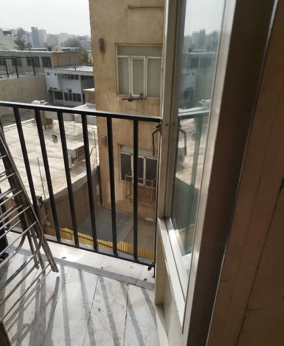 واحد ۷۵متری تک واحدی با پارکینگ خیابان امیرسلیمانی