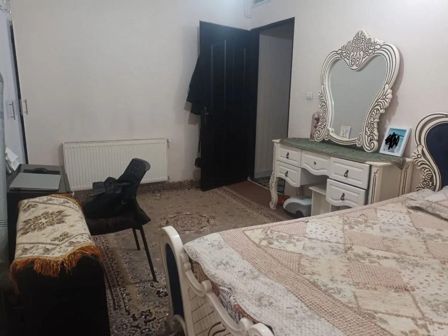 دو واحد مسکن ۹۲ متری و۸۰ متری جهت تئاتر با ویلای