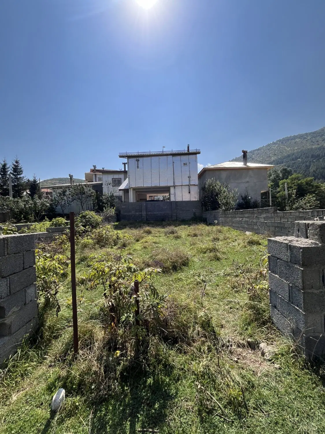 زمین ۲۰۰ متری