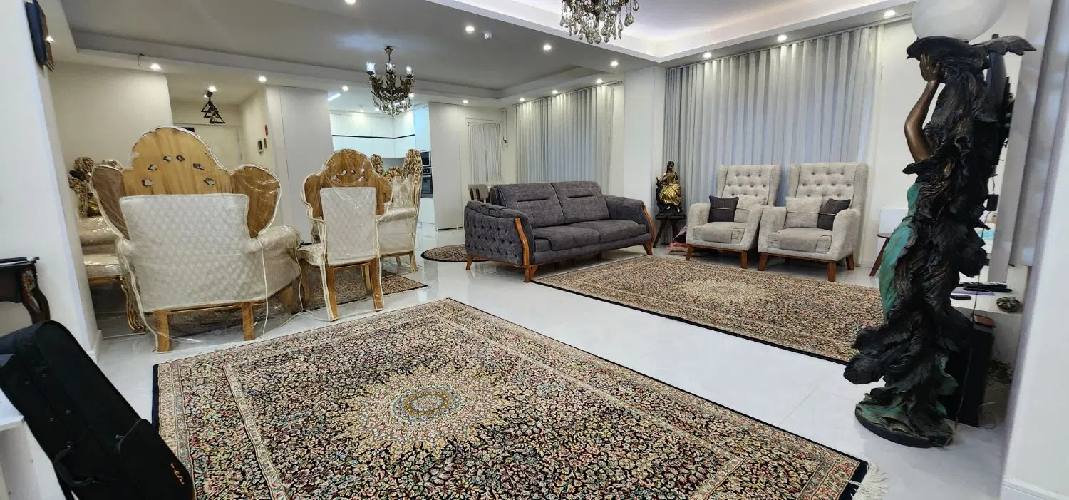 آپارتمان ۱۴۰ متری تک واحدی در آپادانا