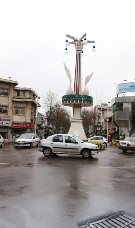 مغازه ۲۰متری بر اصلی شهدا پر تردد