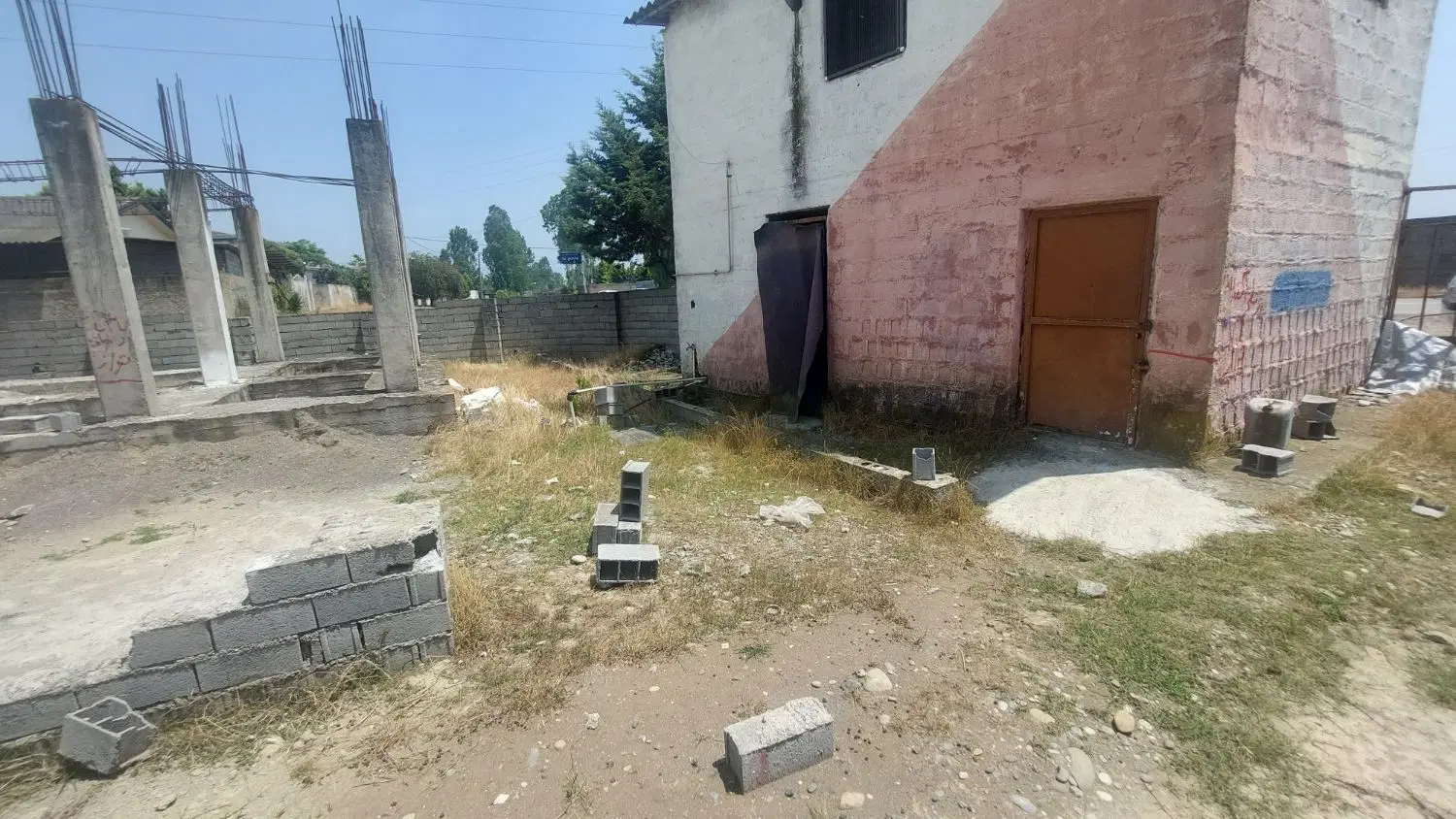 ۲۰۰ متر سند تک برگ مسکونی آماده ساخت