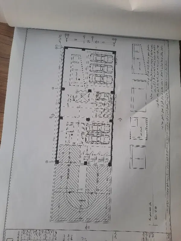 زمین ۱۶۰ متر آزادی ۳۵ با پروانه ساخت
