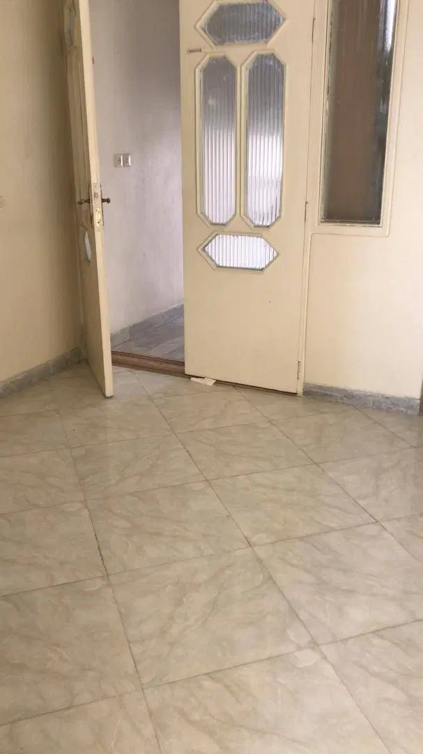 تنها ۲ واحدی سرسخت ۸۰ متری