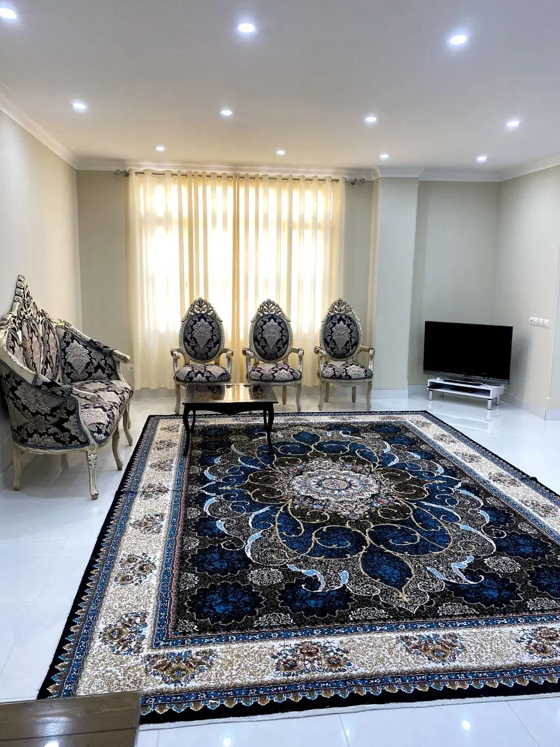 اجاره روزانه سوئیت شیک و بسیار تمیز