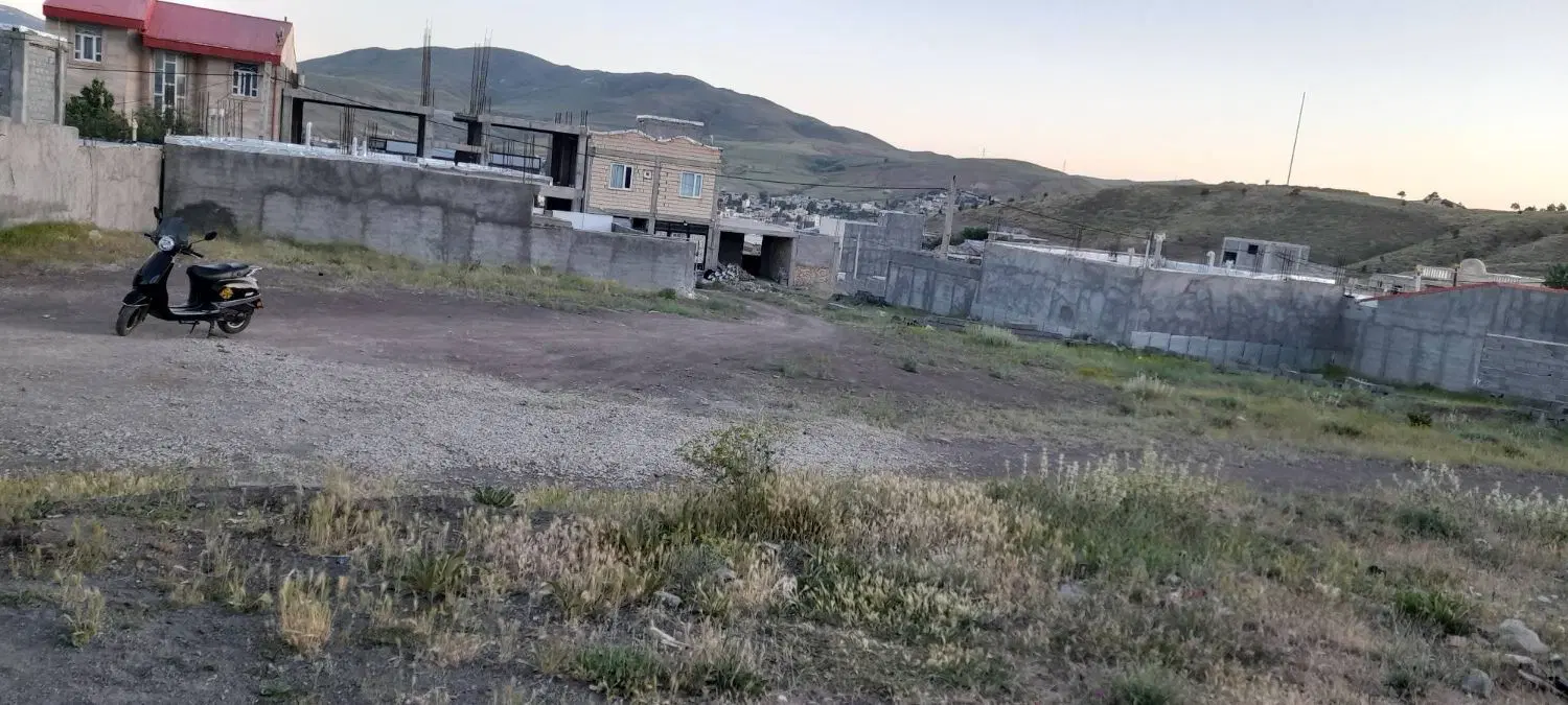 زمین مسکونی