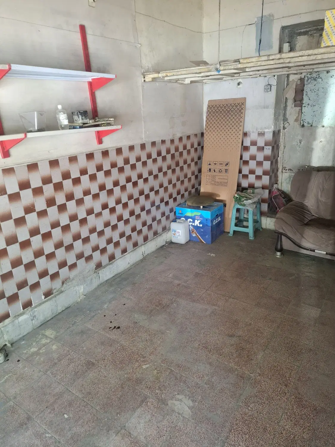 اجاره مغازه ۱۴متری بازار عمده فروشان سه راهی الشتر