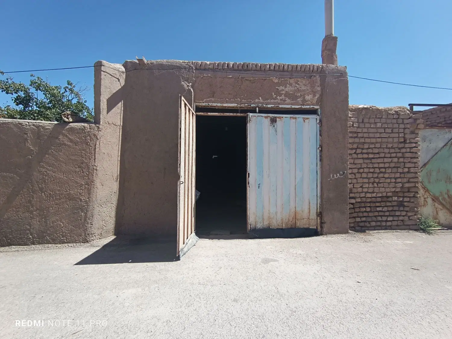 فروش خانه ۵۳۰ متری در روستای معتمدیه