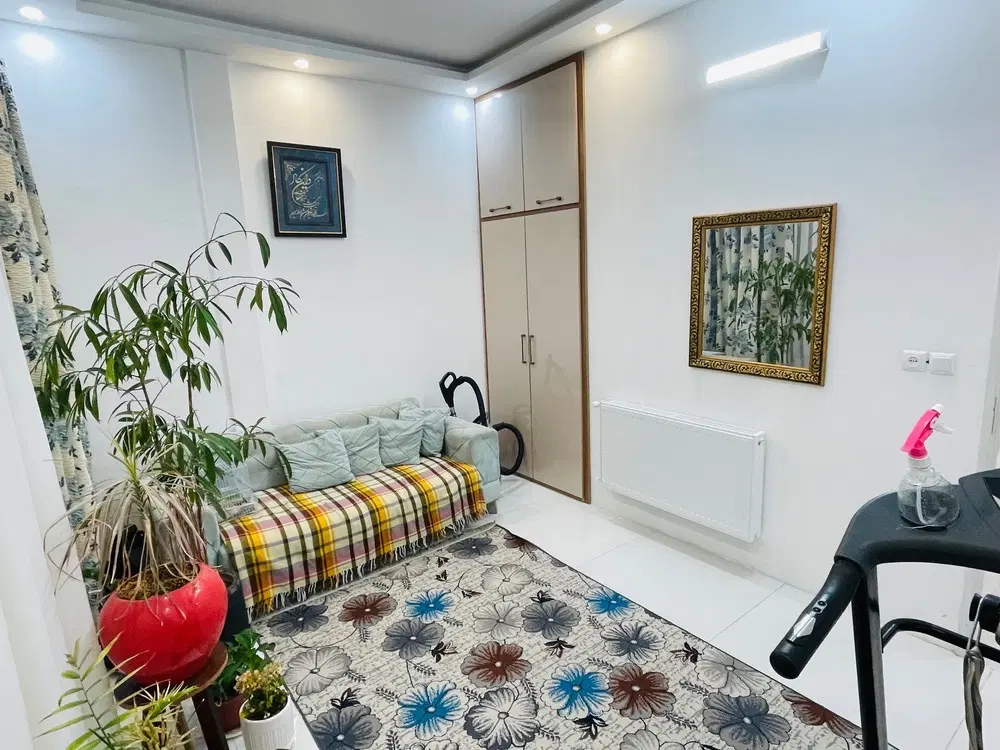 آپارتمان 135مترفول امکانات در فرامرز عباسی