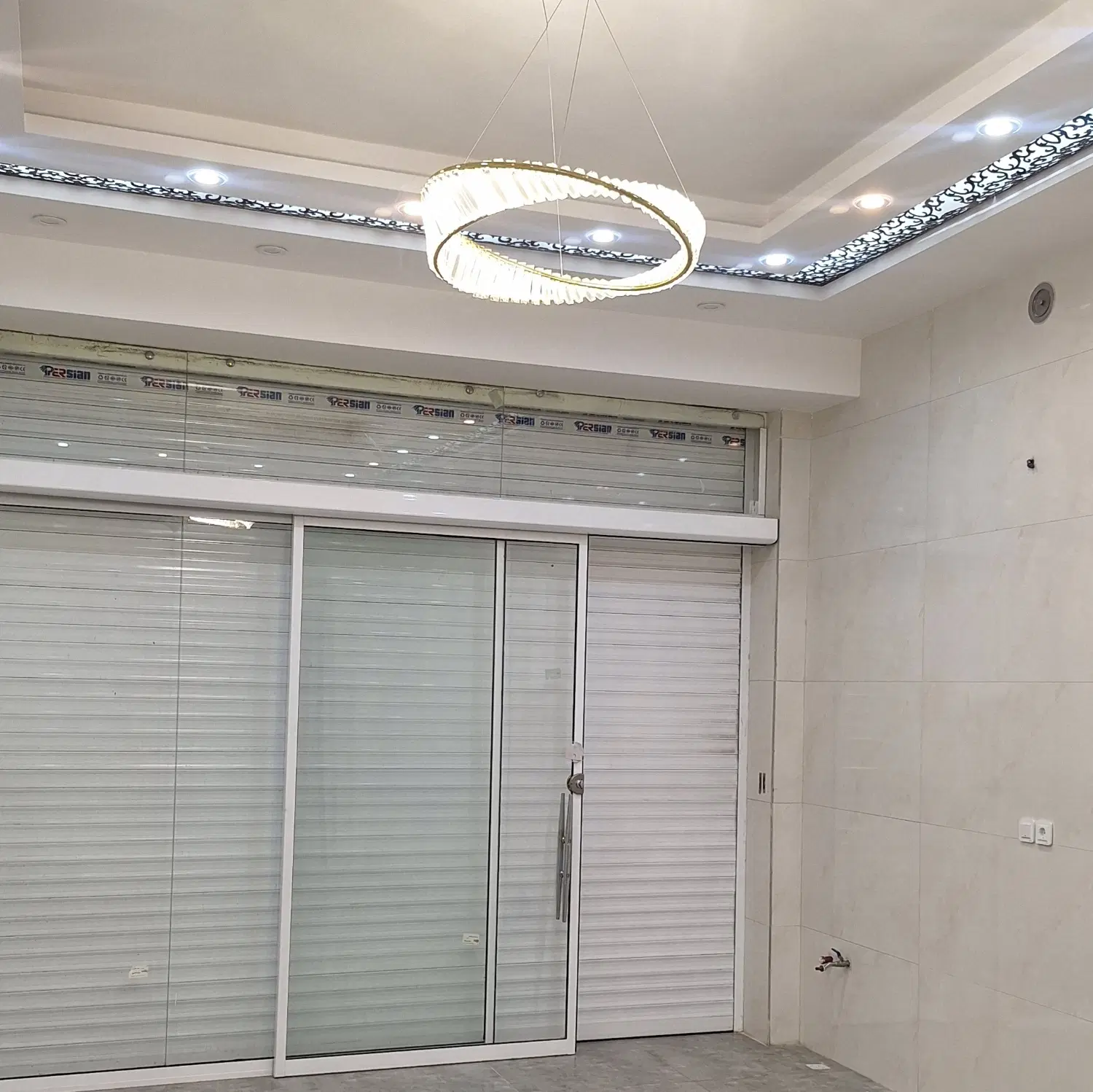 اجاره مغازه ۴۰ متری نوساز
