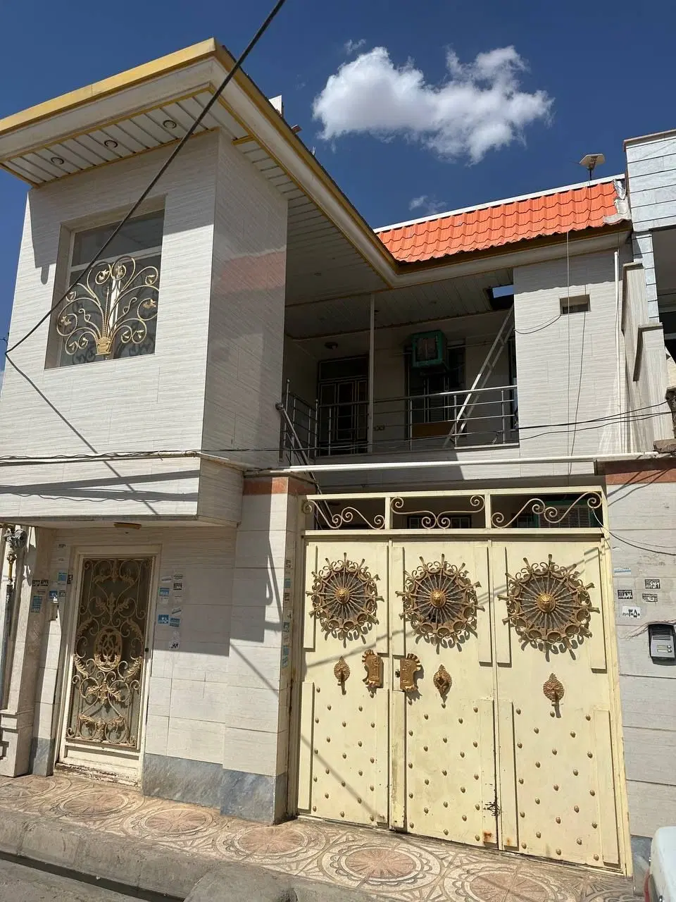 خانه دوطبقه
