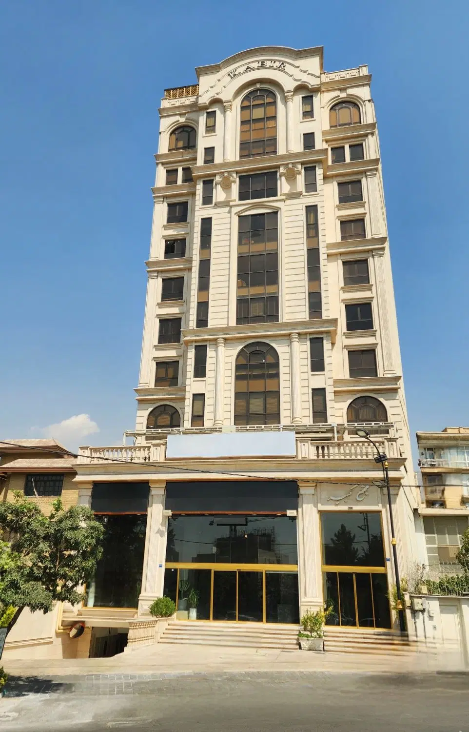 ۶۰ متر موقعیت اداری اندرزگو