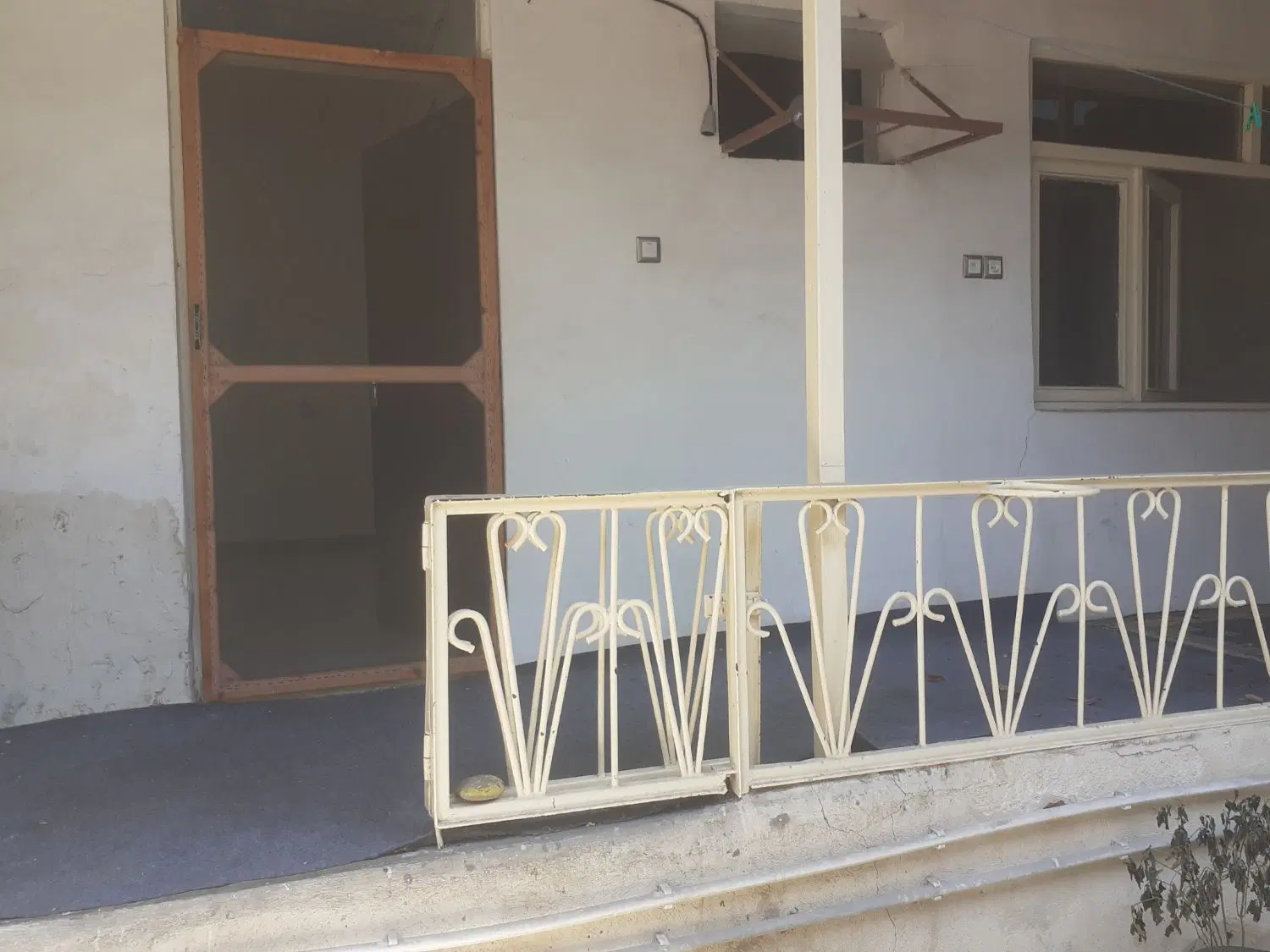 اجاره خانه ویلایی برای دوتا ۳ نفر