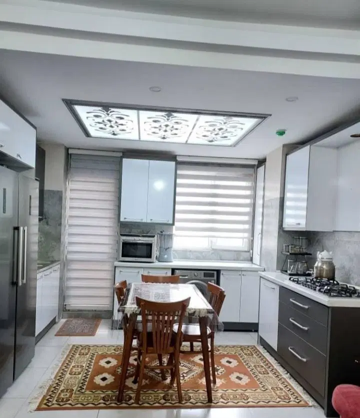 ۸۰متر  ۲خواب آسانسور دار