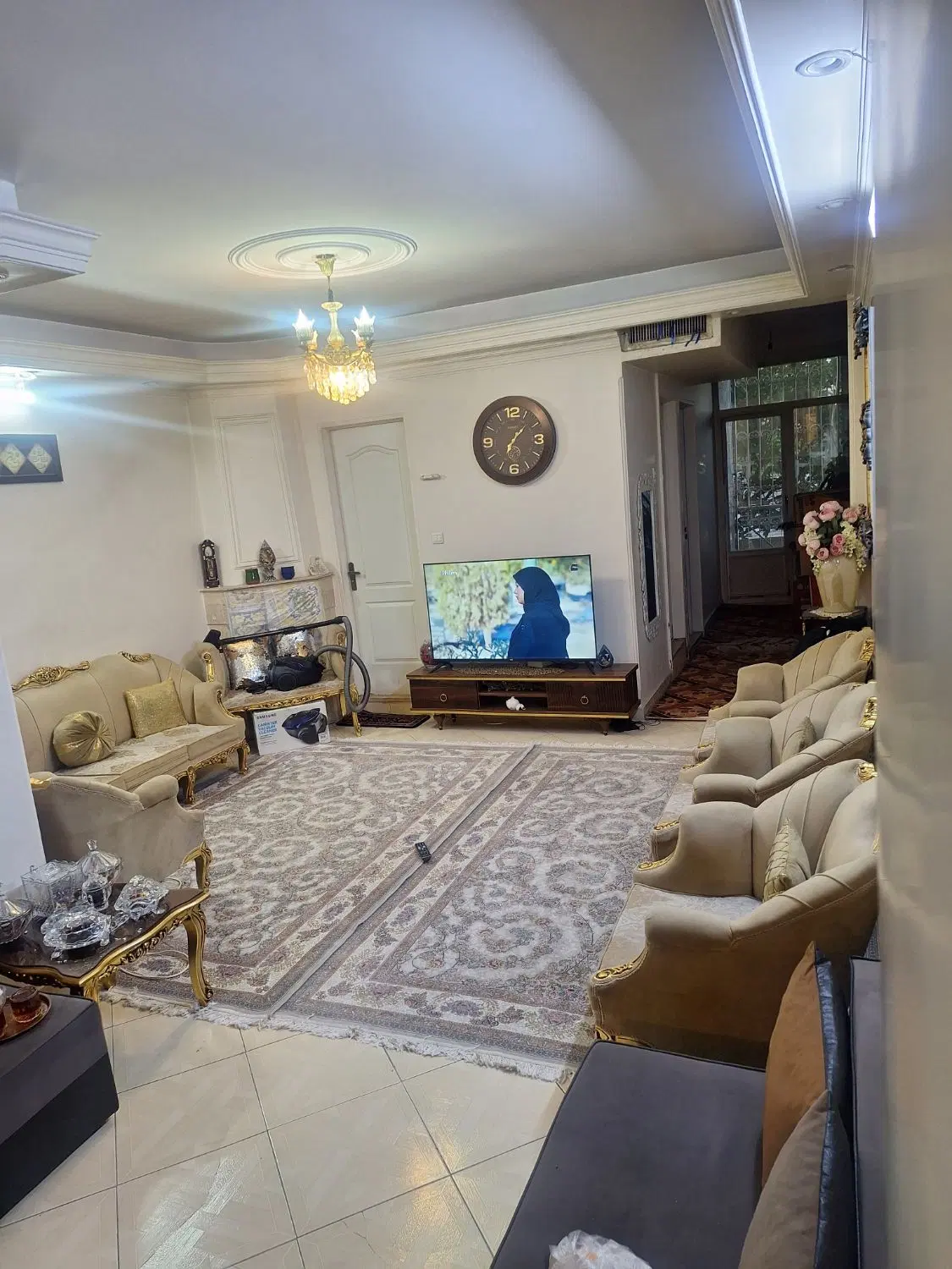 ۷۵ متر ۱خواب طبقه همکف بابالکن و انباری