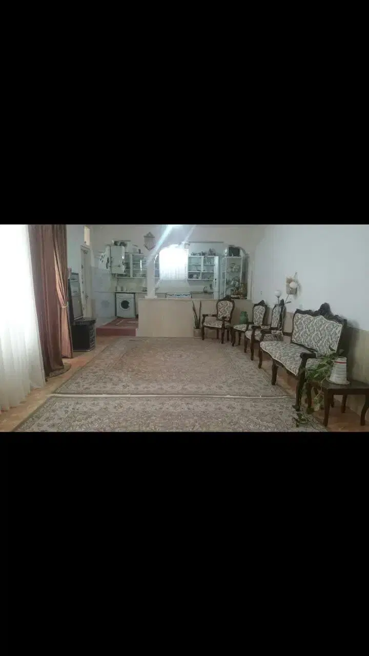 خانه ویلایی جاده گوارشگ روستای دزق