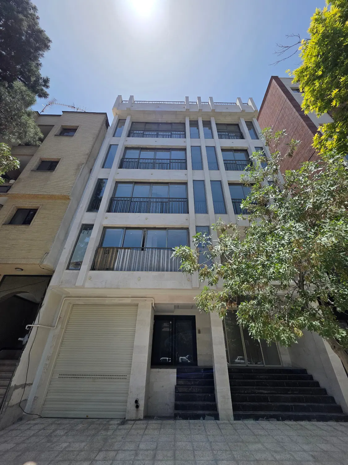 ملک تجاری هدایت غربی