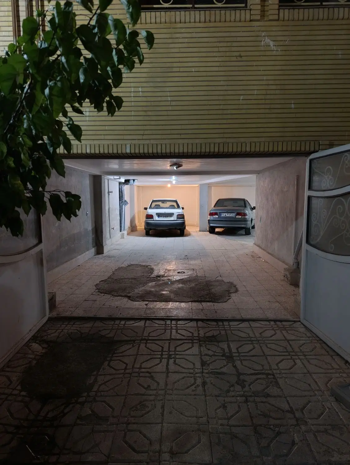 اجاره یک واحد مسکونی ویلاشهر