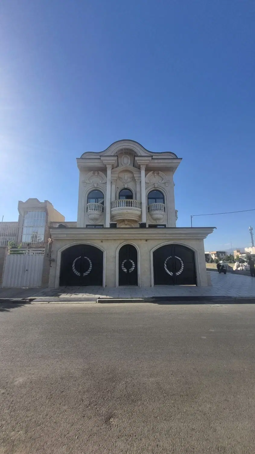 فاز ۳ ویلایی کلنگی تاپ لوکیشن