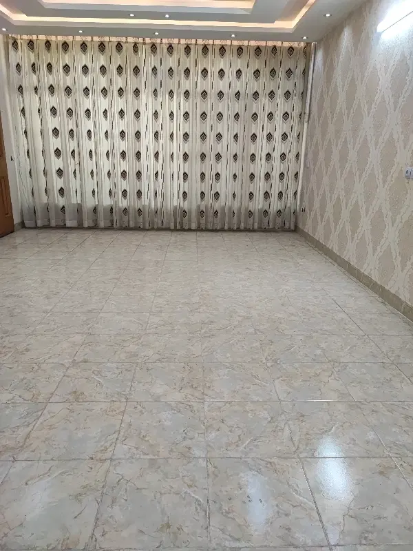 رهن  اجاره یک واحد مسکونی طبقه اول محله سی ۴