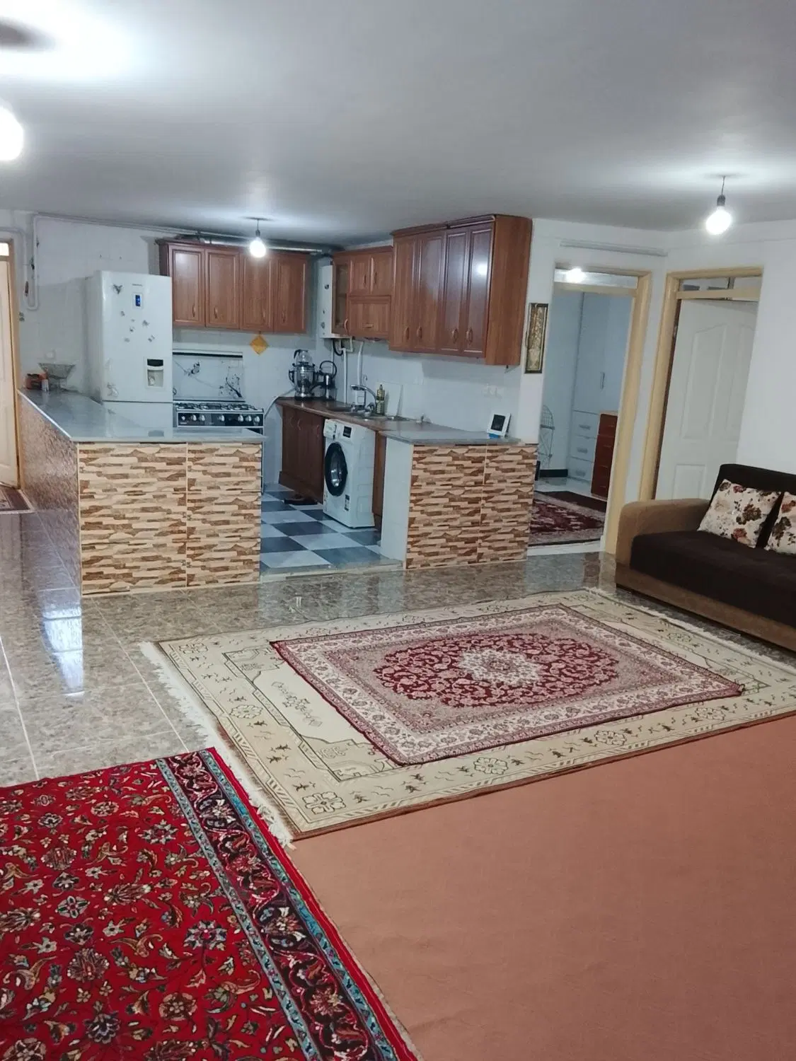 اجاره یک واحد مسکونی ویلاشهر