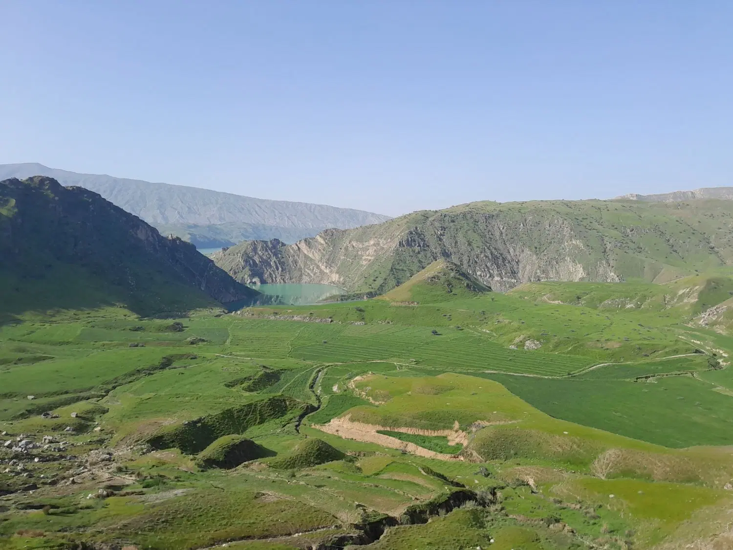 زمین علوم‌پزشکی خلف آباد