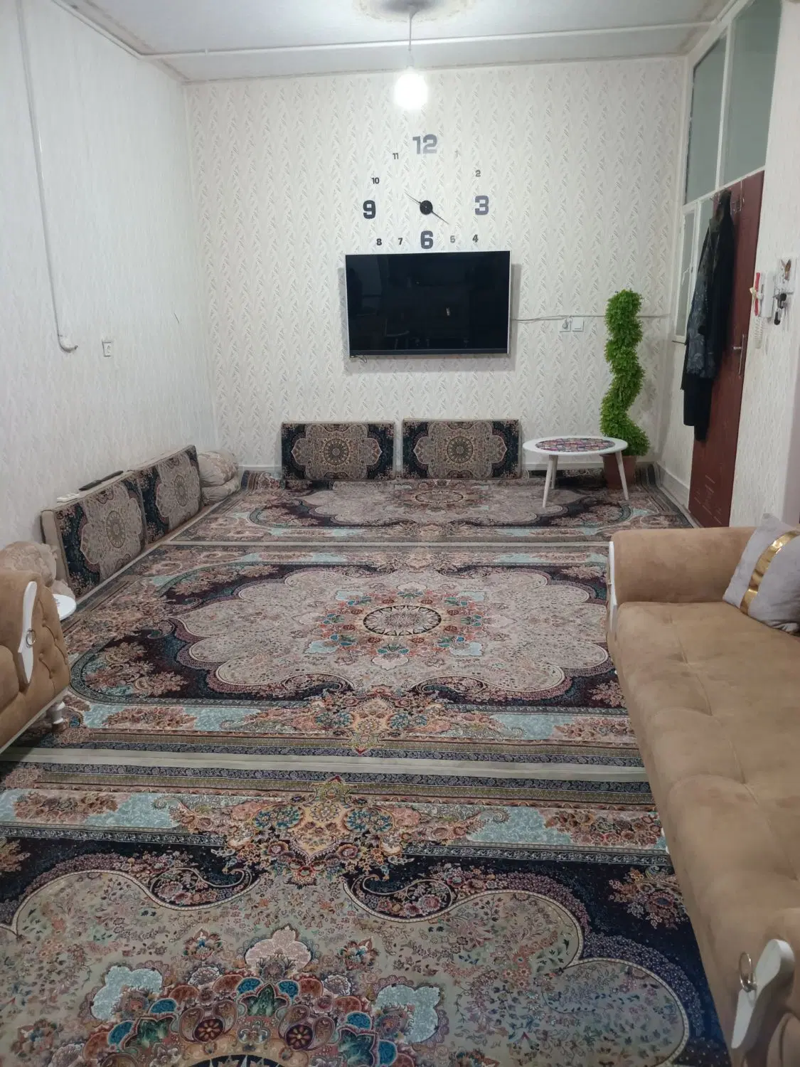 همکف اجاره ای
