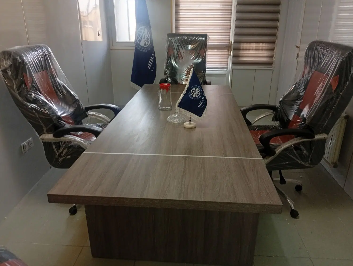 دفتر کار۱۰۰متری_اداری _شرکت _مطب _برملاصدرا
