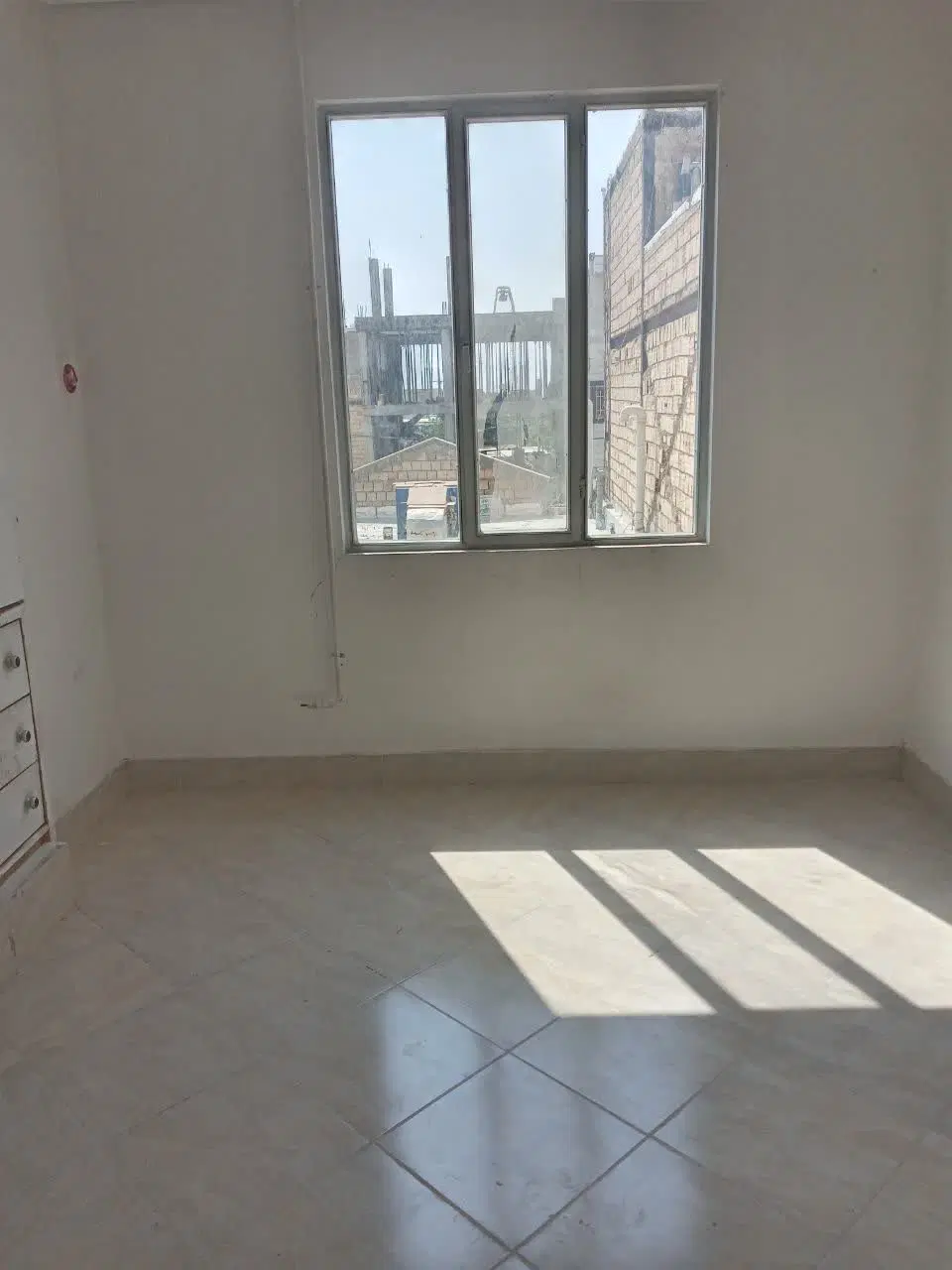 آپارتمان به همراه مغازه