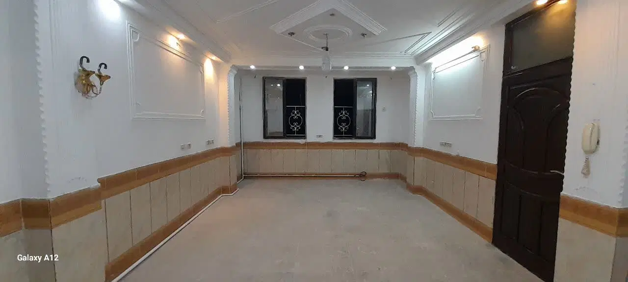 خانه اجاره ای طبقه سوم مهستان ۱۱ شمالی
