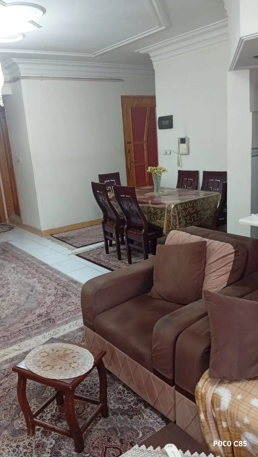 سام  ۸۱ متری پرنور شیک دونبش
