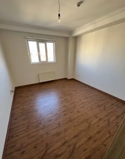 اجاره آپارتمان درسه راهی ولیعصر آذری