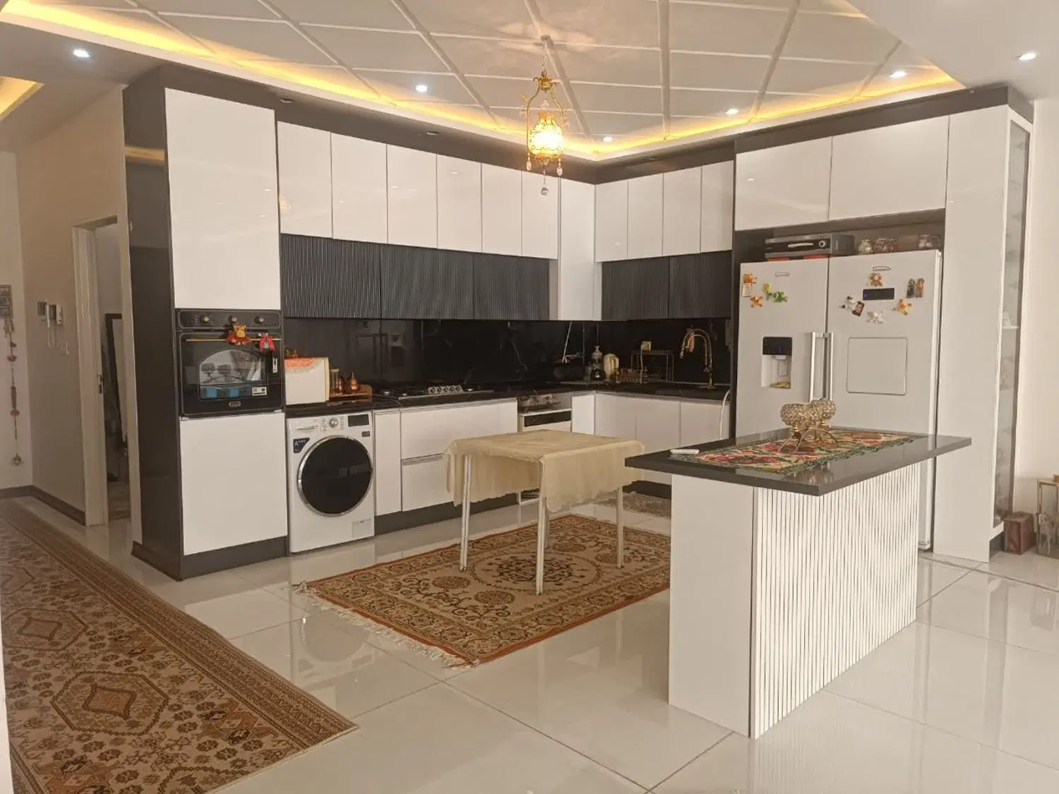 آپارتمان ۱۰۰متری شیک